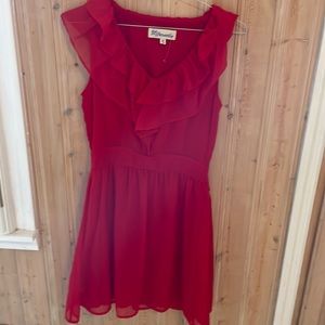 Gorgeous red dress!!  This boutique dress is BEAUTIFUL! Medium